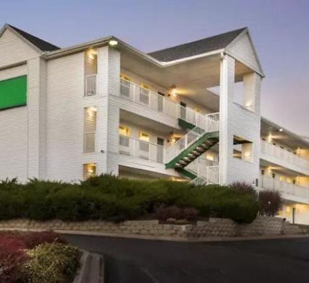 Birch Hill Suites Kansas City - Independence Eksteriør billede