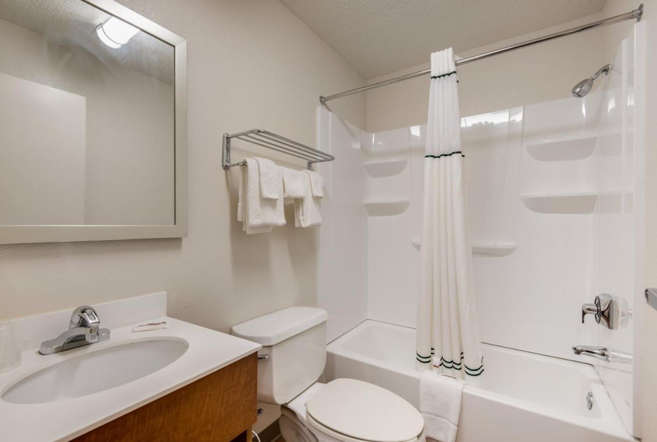 Birch Hill Suites Kansas City - Independence Eksteriør billede