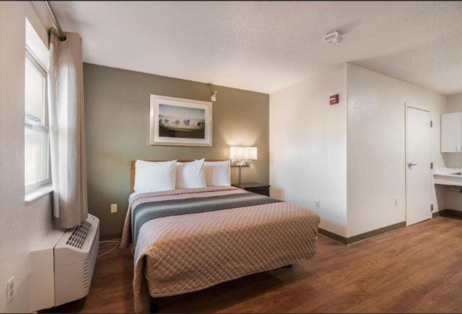 Birch Hill Suites Kansas City - Independence Eksteriør billede