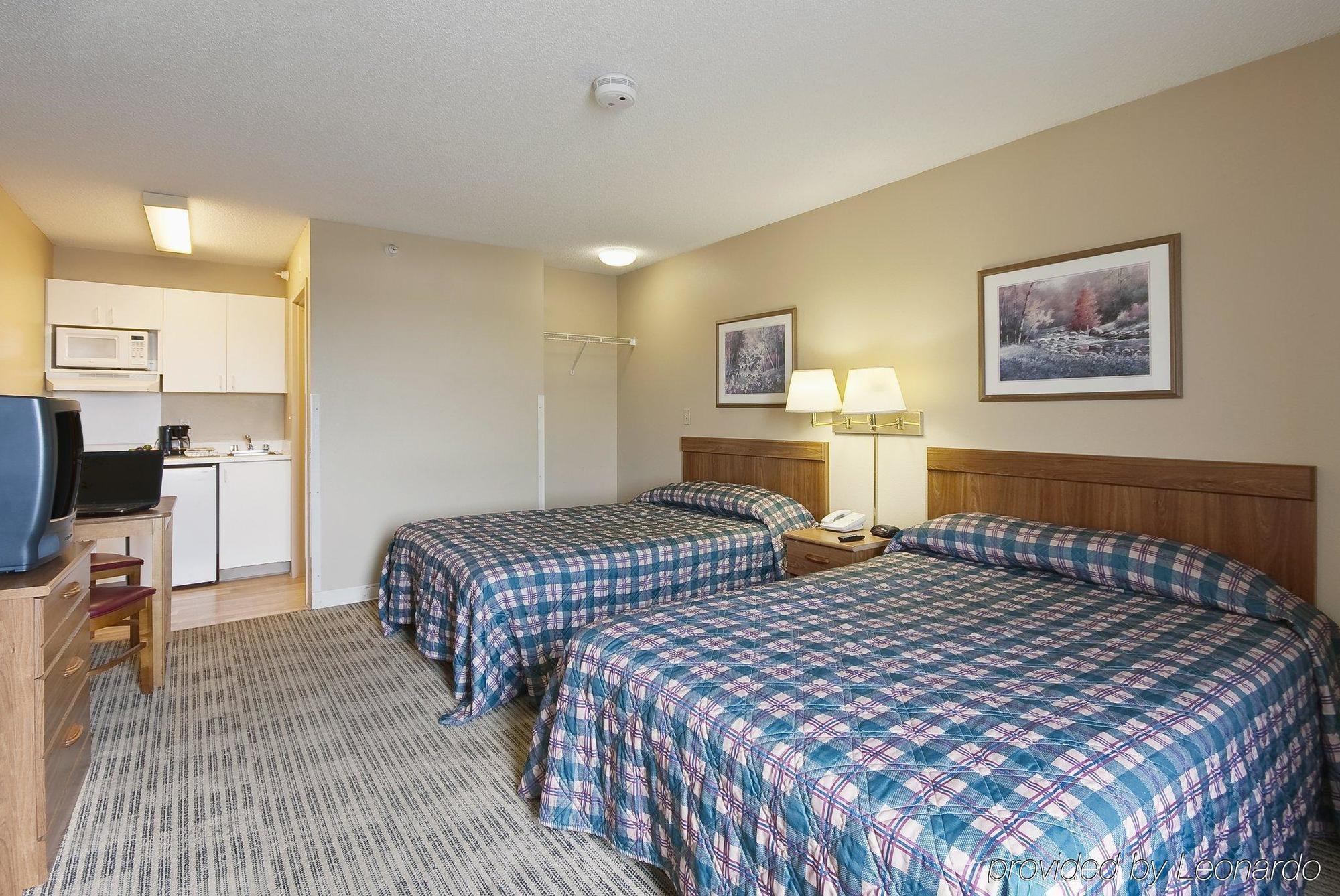 Birch Hill Suites Kansas City - Independence Eksteriør billede