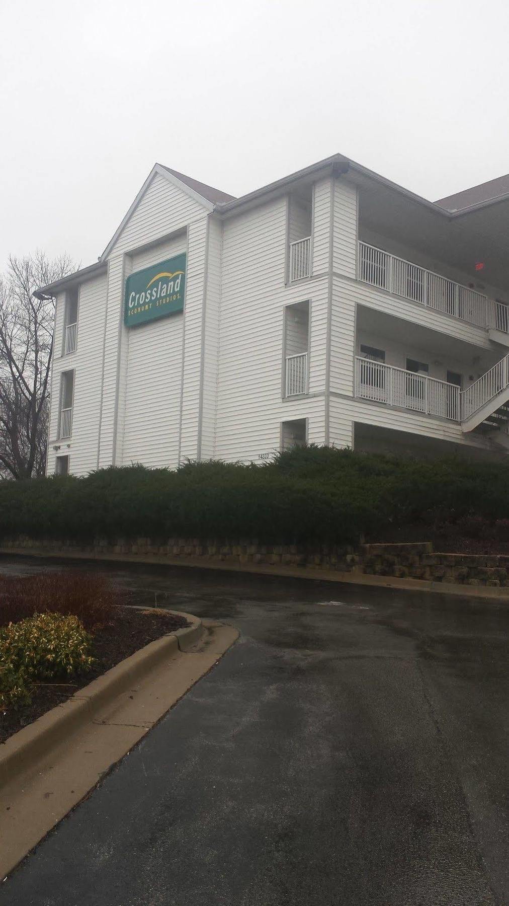 Birch Hill Suites Kansas City - Independence Eksteriør billede